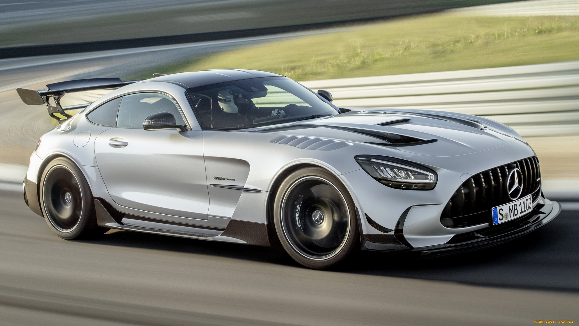 Mercedes Benz AMG gt 2021